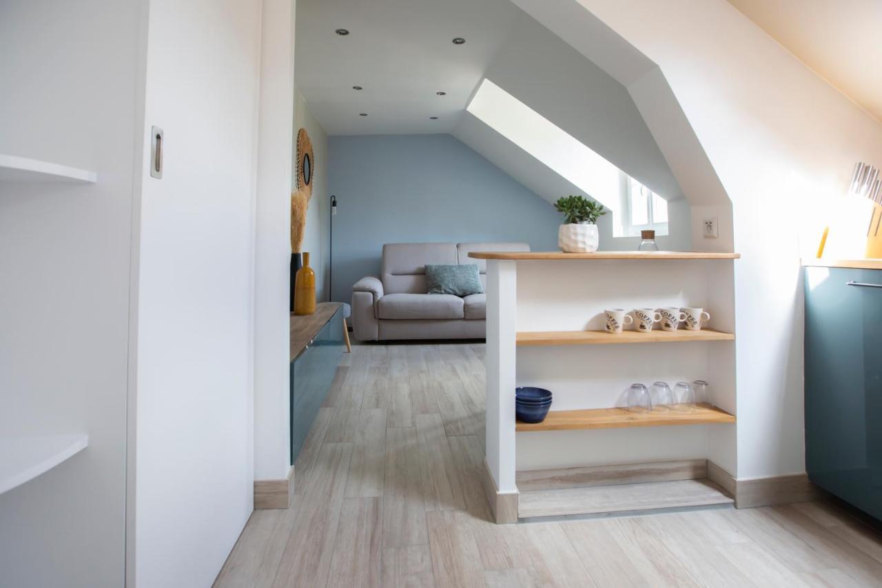 Modern Apartement In The City Center. Poissy Exterior foto